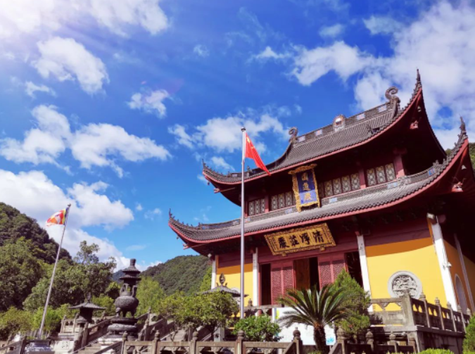 繼住建局、公安局之后，寺廟也招建造師了！